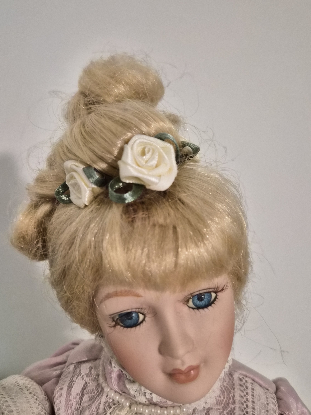 Vintage Victorian Style Porcelain Mother & Baby Doll Pink Lace Dress Collectible - Picture 12 of 16